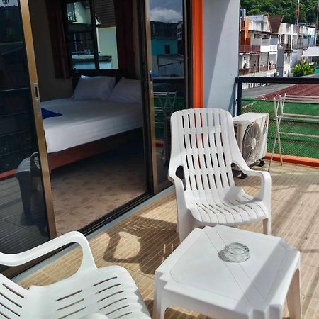 Kata Lina Guesthouse エクステリア 写真
