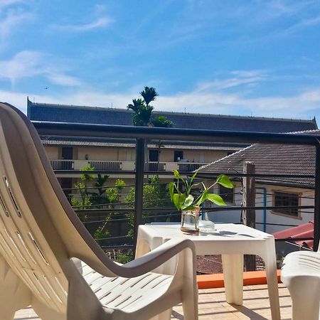 Kata Lina Guesthouse エクステリア 写真