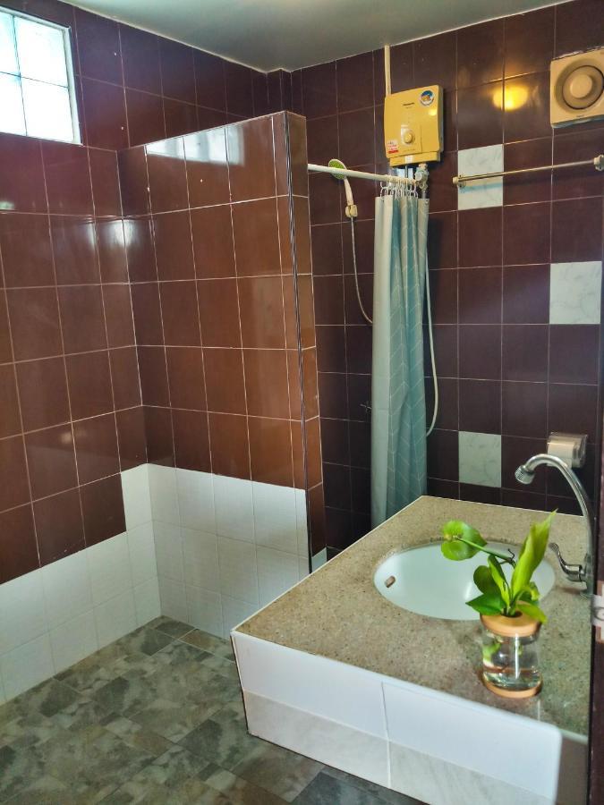 Kata Lina Guesthouse エクステリア 写真