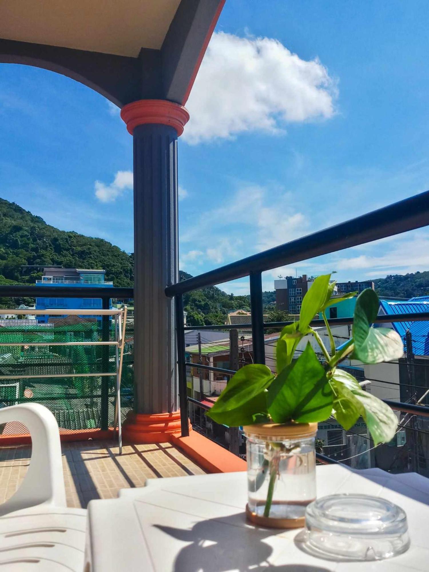 Kata Lina Guesthouse エクステリア 写真