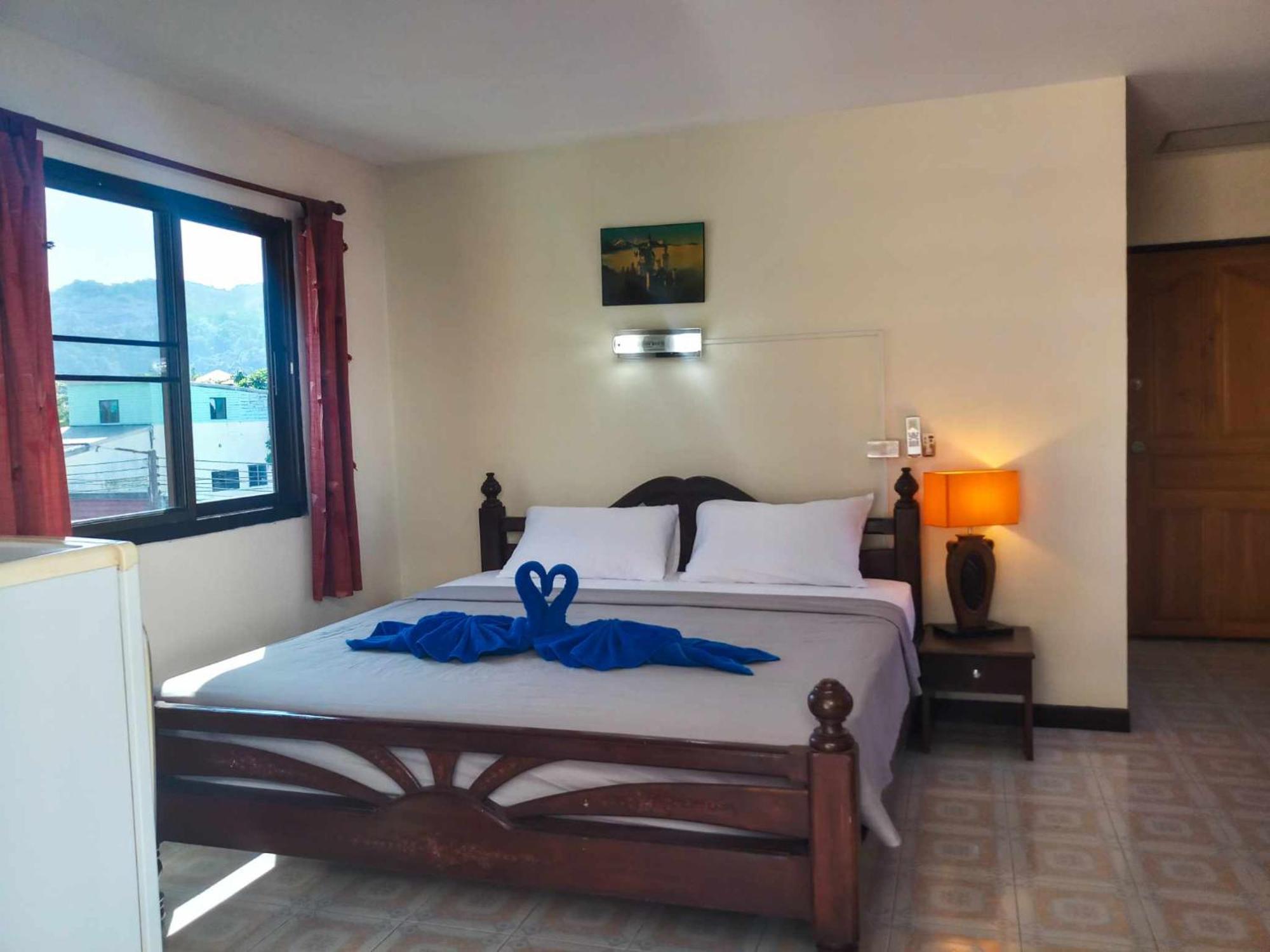 Kata Lina Guesthouse エクステリア 写真