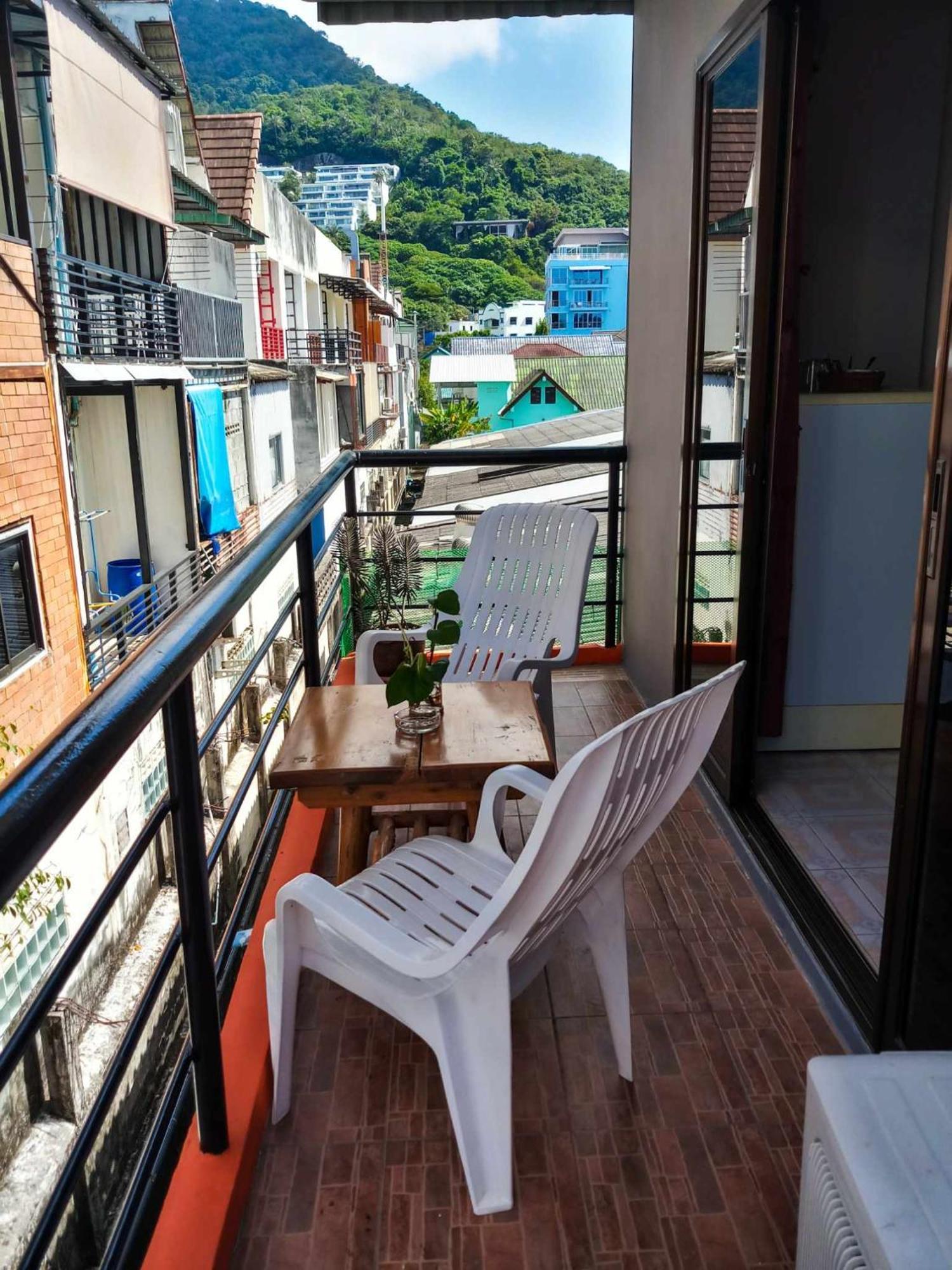 Kata Lina Guesthouse エクステリア 写真