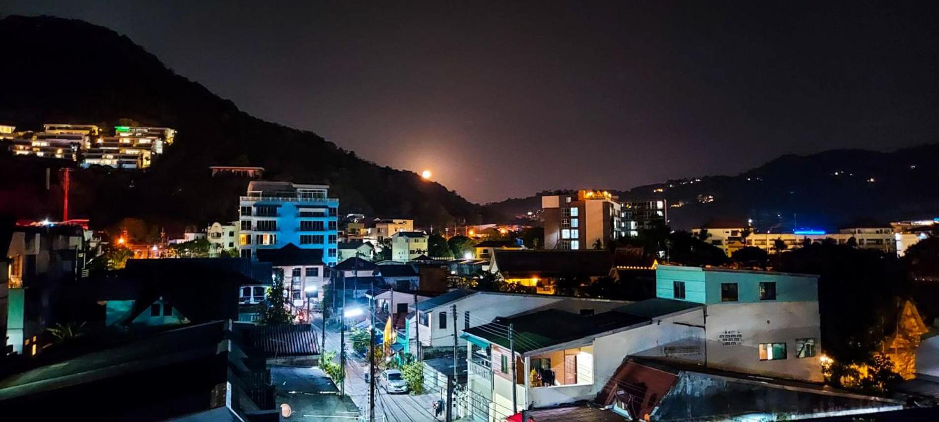 Kata Lina Guesthouse エクステリア 写真