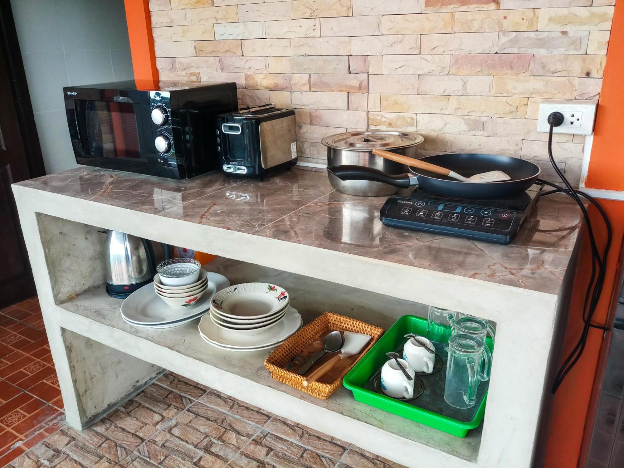 Kata Lina Guesthouse エクステリア 写真